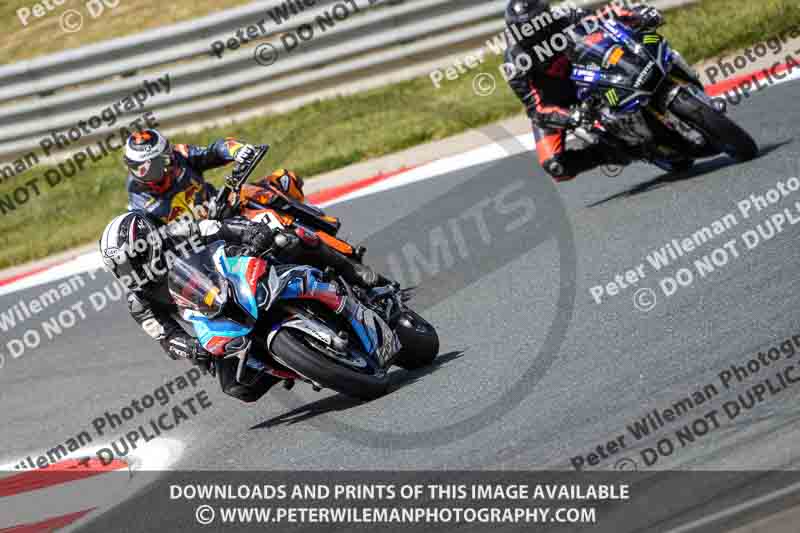 cadwell no limits trackday;cadwell park;cadwell park photographs;cadwell trackday photographs;enduro digital images;event digital images;eventdigitalimages;navarra;no limits trackdays;peter wileman photography;racing digital images;trackday digital images;trackday photos